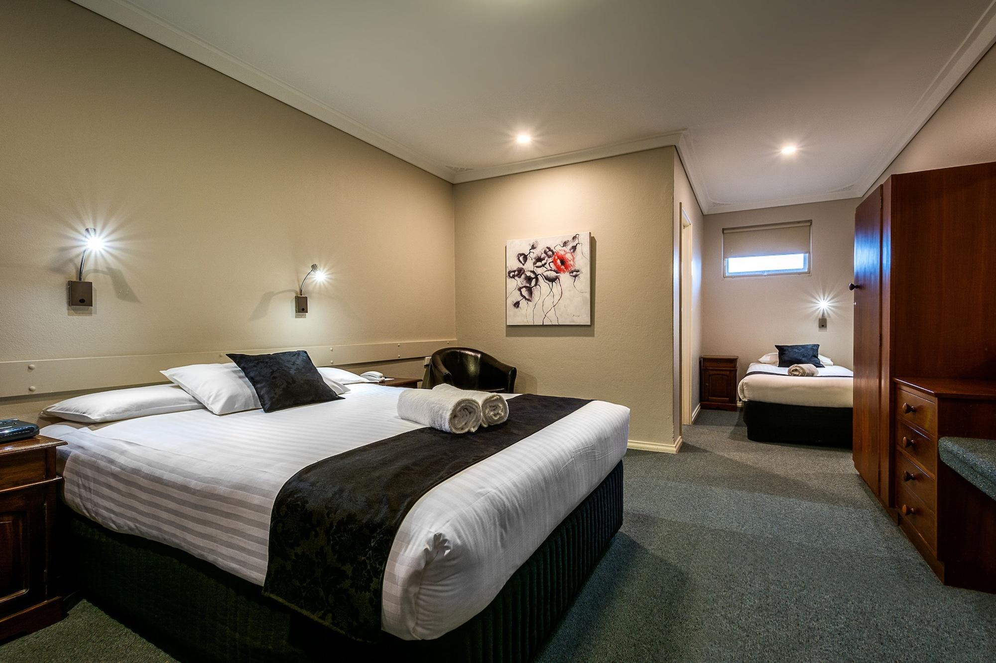 Mandala Ace Albany Hotel Экстерьер фото
