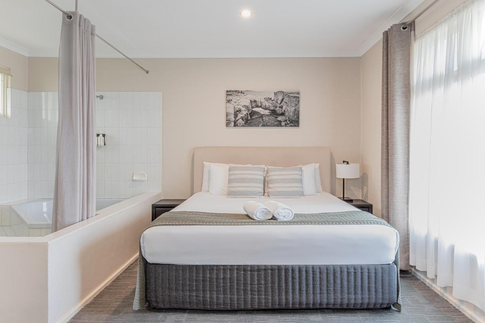 Mandala Ace Albany Hotel Экстерьер фото